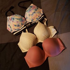 Set of 3 Victoria's Secret Bras - 34D